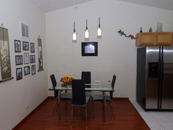 3rd image of 895 Bromley Pl #13-A3