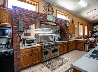 2929 Wildcat Creek Rd, Manhattan, KS 66503