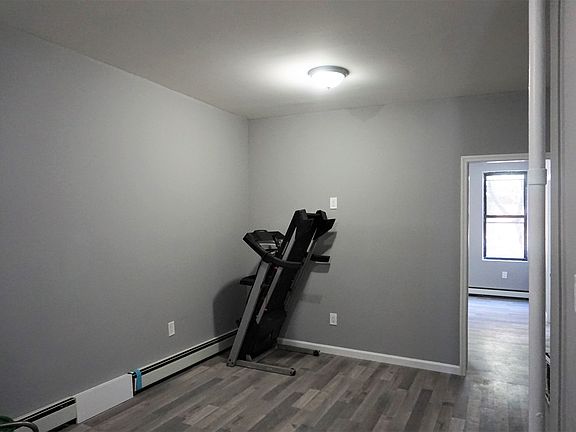 2nd image of 1706 Avenue V APT 2A