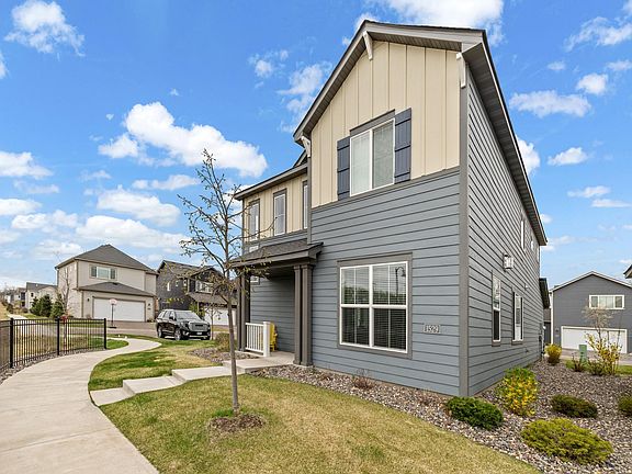 2nd image of 1529 100th Ave NW
