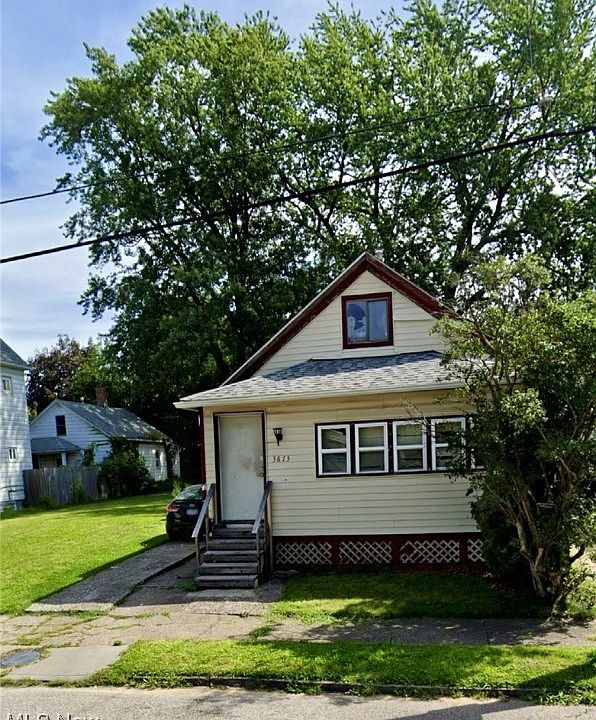 1st image of 3873 E 57th St