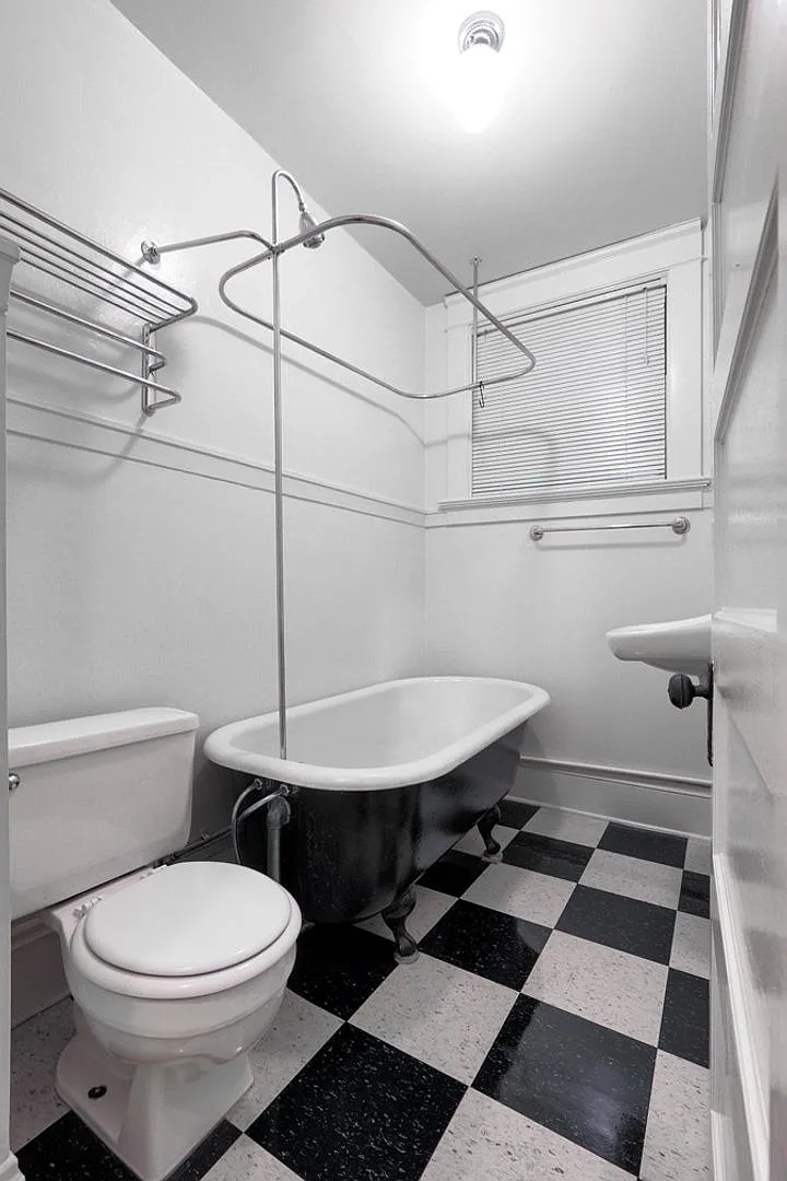 819 N.W. 23rd Avenue (West01) — Photo 3