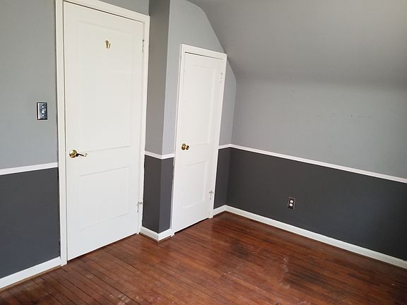 2nd image of 650 E Beverly Ave
