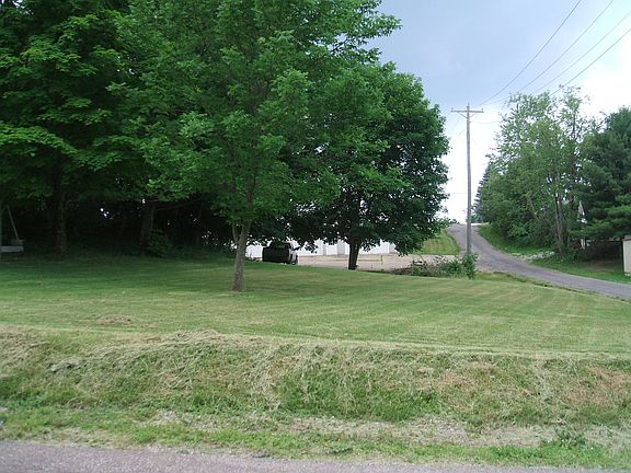 2nd image of 237 Holiday Ave