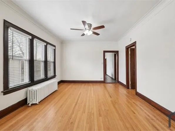 10226 S Charles St #1, Chicago, IL 60643