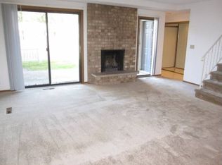 618 N Van Buren Trl, Hopkins, MN 55343
