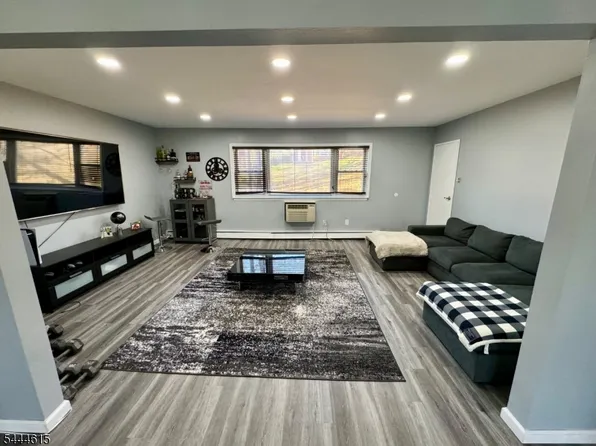 2467 State Route 10 BLDG 47 #2B, Parsippany-Troy Hills Twp., NJ 07950
