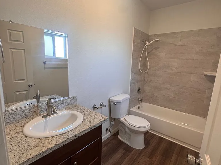 1328 S Santa Fe St — Photo 13