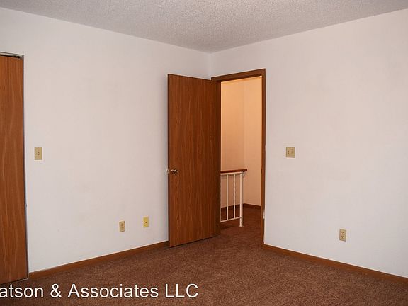 4th image of 112 Carter St APT 75R
