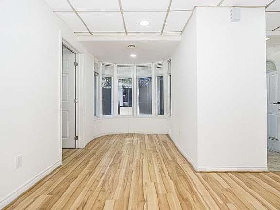 5th image of 605 Huron St #A