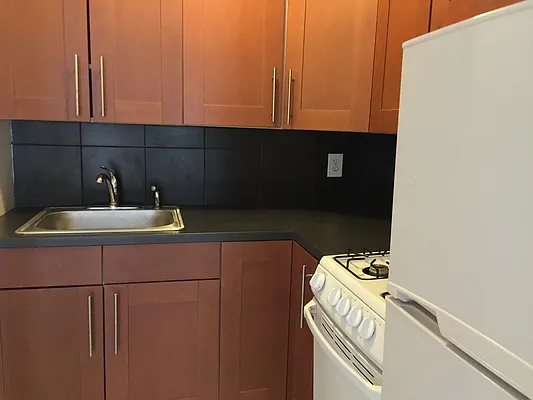 Rented by GPA Realty | media 28