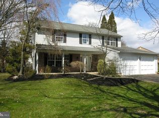 1423 Woodview Rd, Yardley, PA 19067