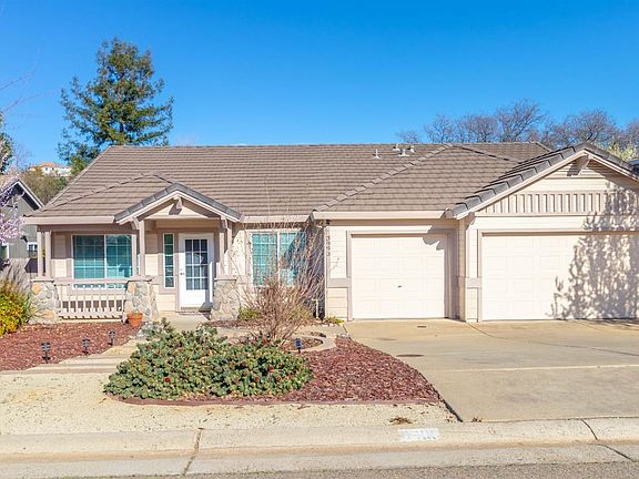 3rd image of 3993 Watsonia Glen Dr