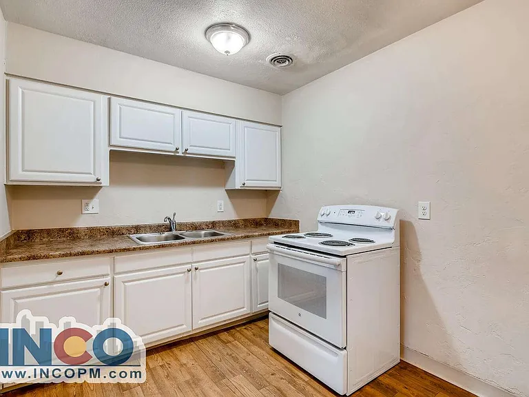 338 W Powers Ave #205 — Photo 11