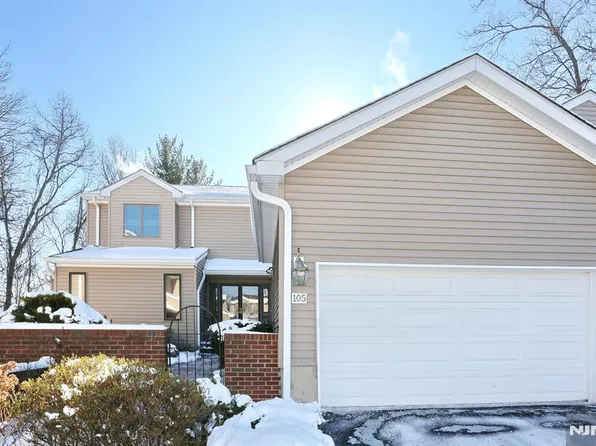 105 Fisher Rd #105, Mahwah, NJ 07430