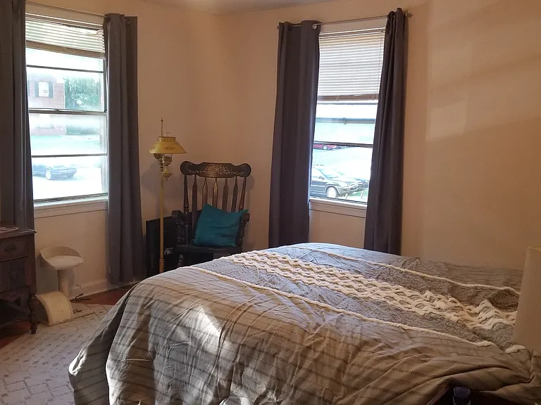 1634 Valley Ave — Photo 10
