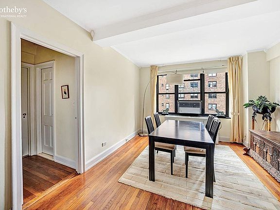 4th image of 240 E 79th St APT 6B