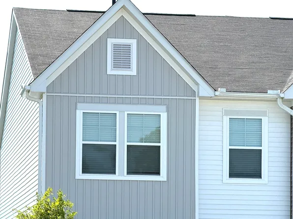 182 Golden Arms Dr, Smithfield, NC 27577