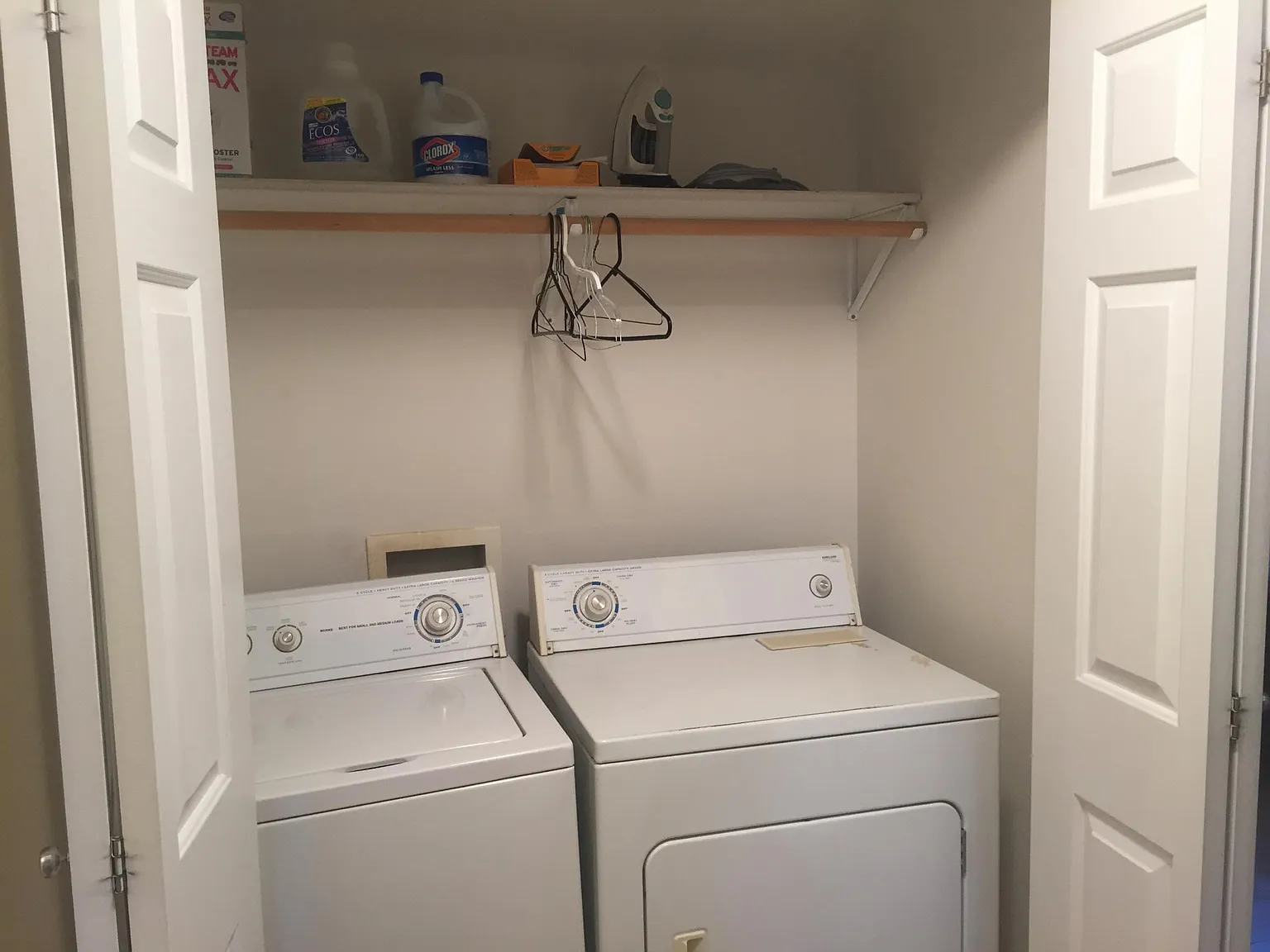 3 bed, 1600 sqft, $2,700 — Photo 2