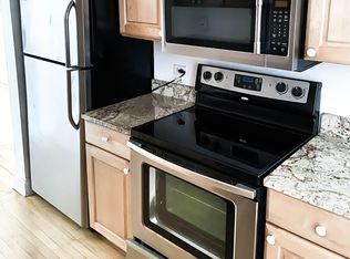 518 W Deming Pl, Chicago, IL 60614