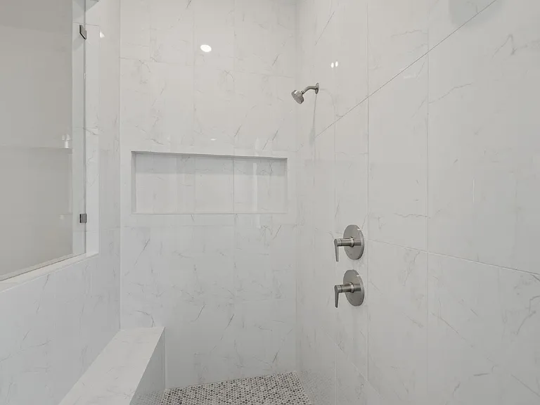 2030 Highland Moss Rd — Photo 32