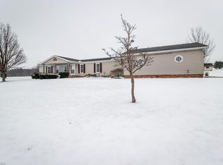 12864 Louisville St NE, Paris, OH