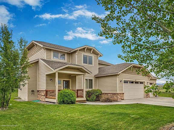 3rd image of 1942 Promontory Cir