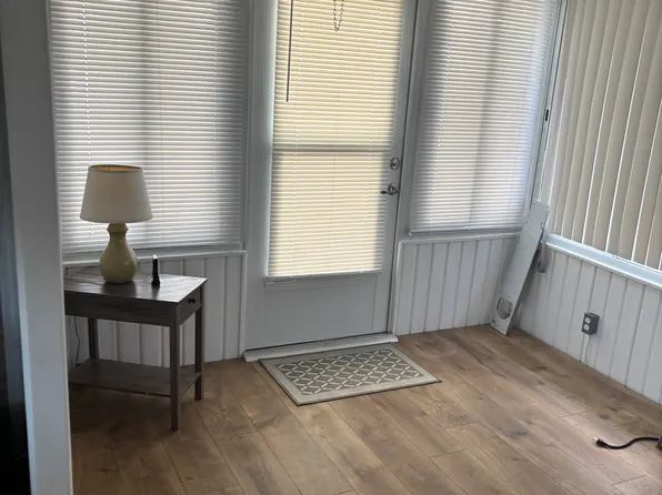 12651 Seminole Blvd, Largo, FL 33778