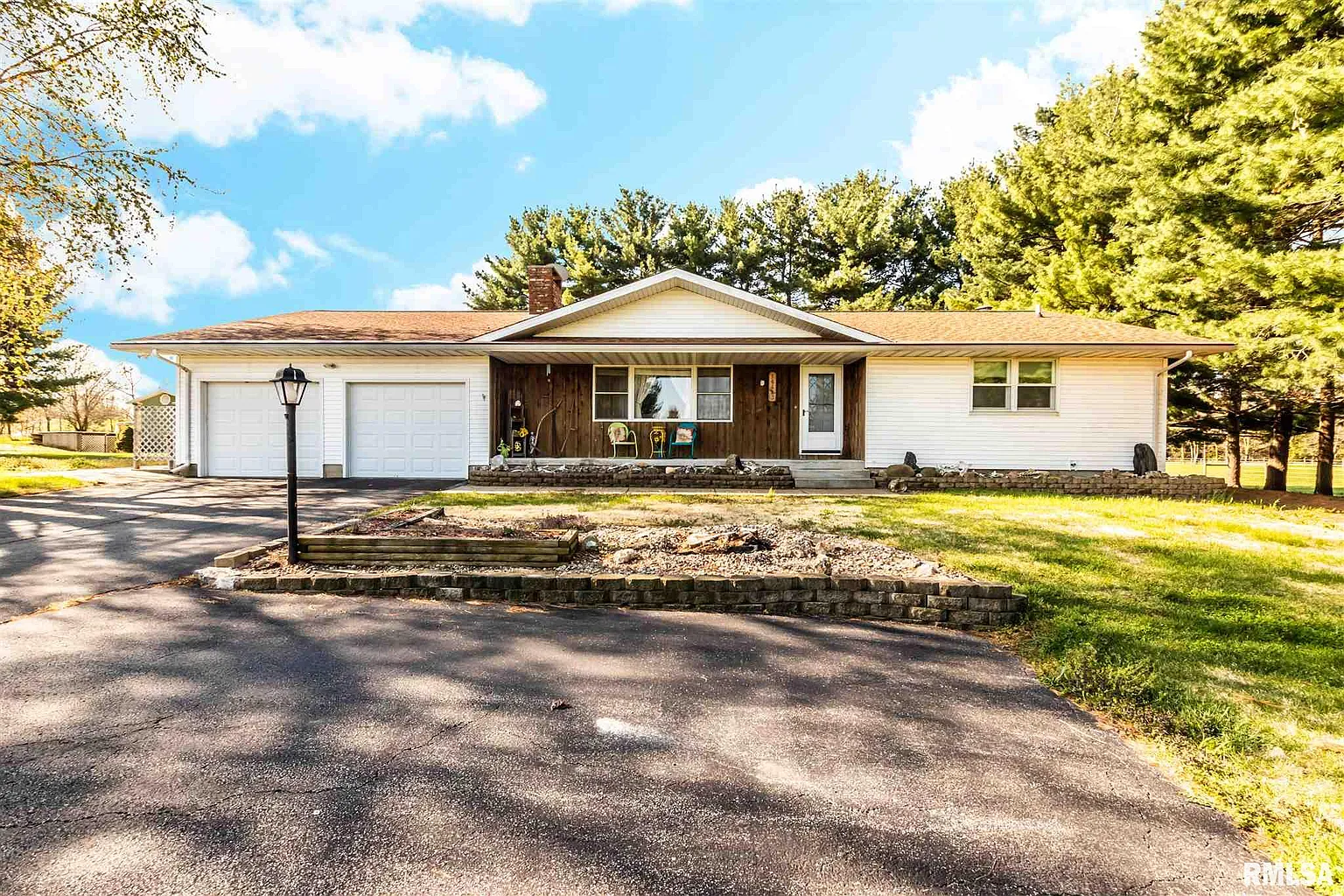 14423 Townline Rd photo 1