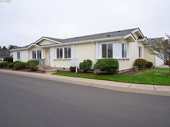 3220 Crescent Ave Space 78, Eugene, OR 97408