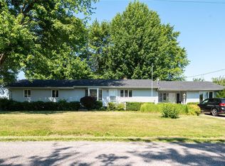 319 Fillmore St, Worden, IL 62097