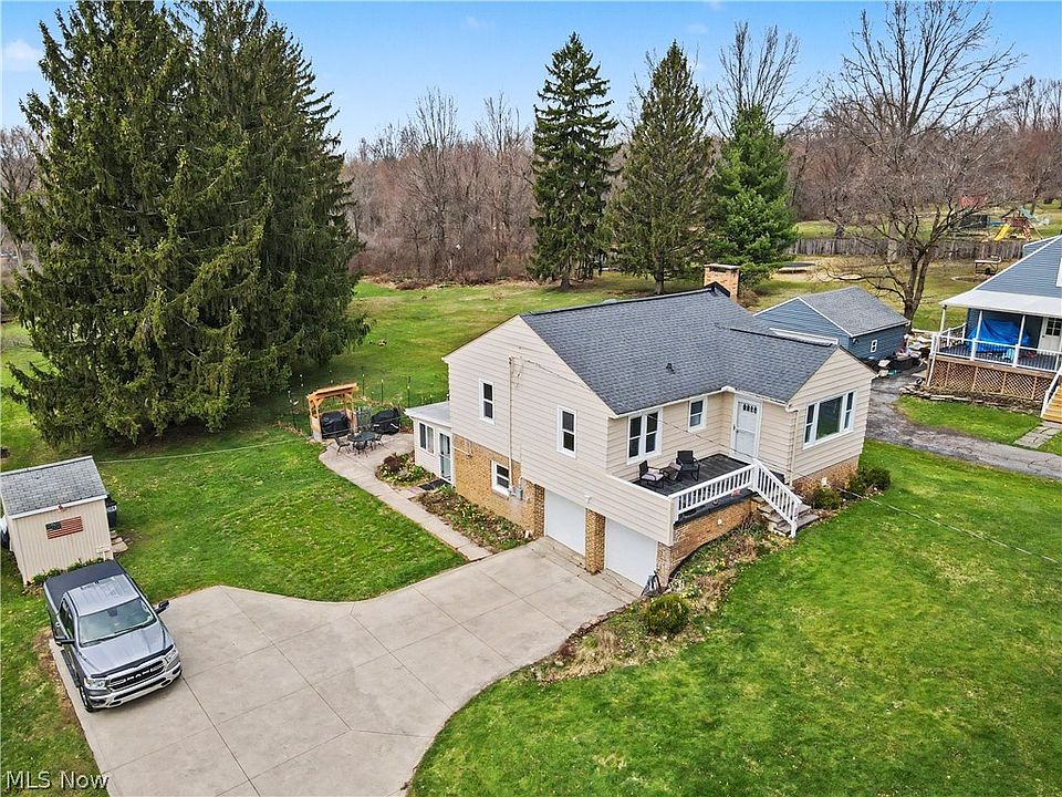 1st image of 8084 Wright Rd