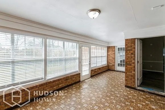 6519 Daybreak Dr — Photo 11