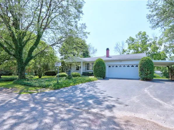 19 Hampton Pl, Geneva, NY 14456