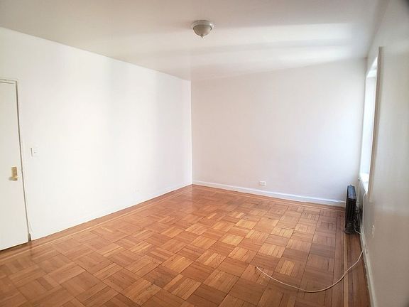 4th image of 630 W 173rd St APT 6J