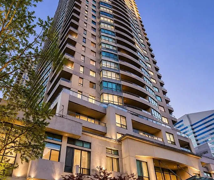 23 Hollywood Ave #1201 — Photo 1