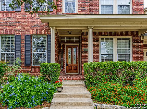 4th image of 2519 Plumbrook Dr