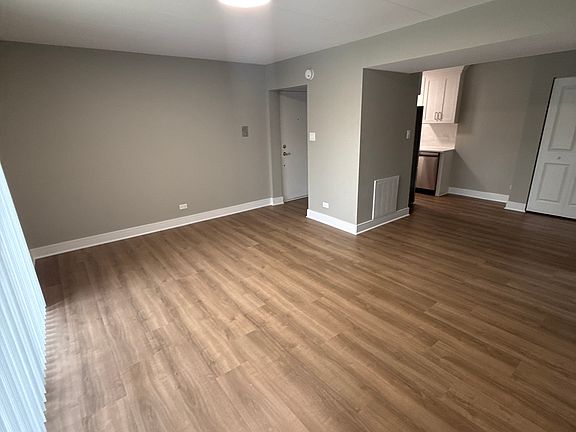 5th image of 7350 Sandalwood Dr