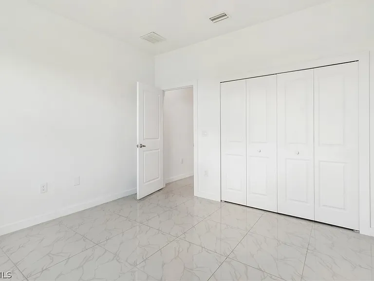 2725 SW Embers Ter — Photo 13