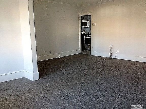 4th image of 704 5th Ave