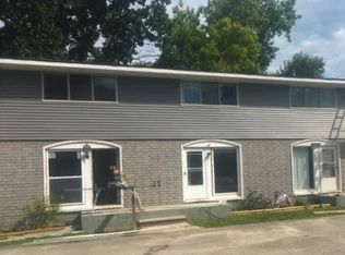 38442 Meadowdale St, Clinton Twp, MI 48036