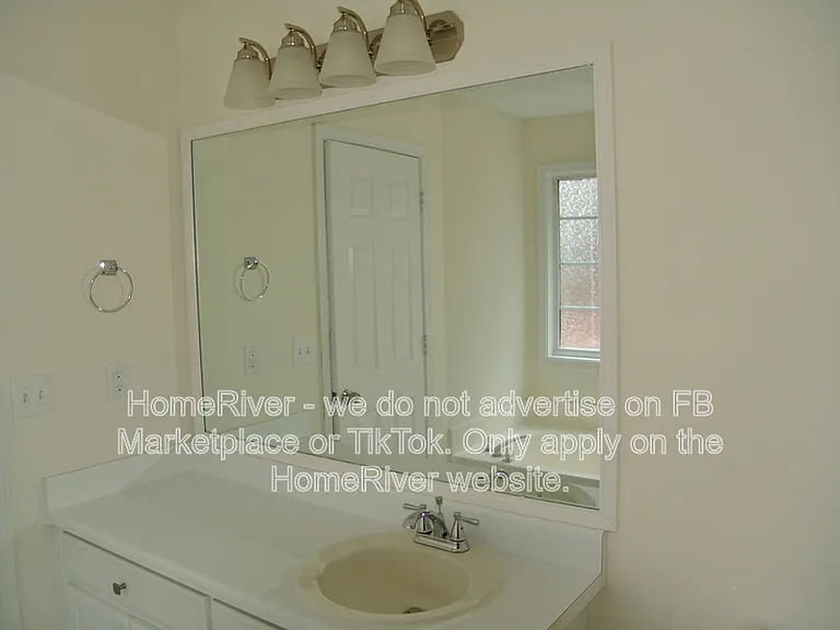 392 Shoal Cir — Photo 19