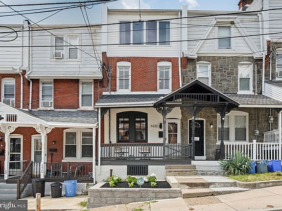 2nd image of 4428 Fleming St