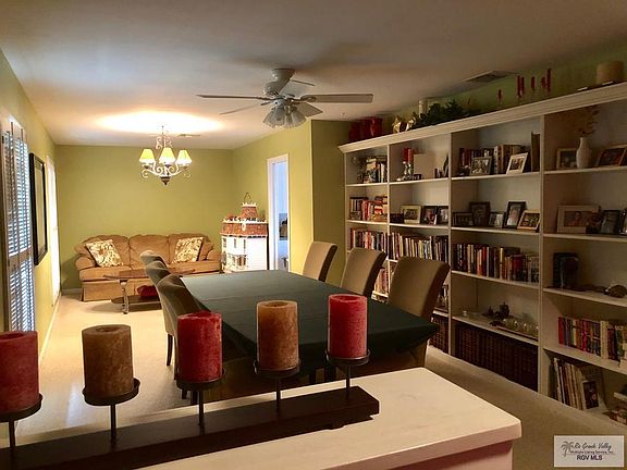 5th image of 790 Garrison Dr