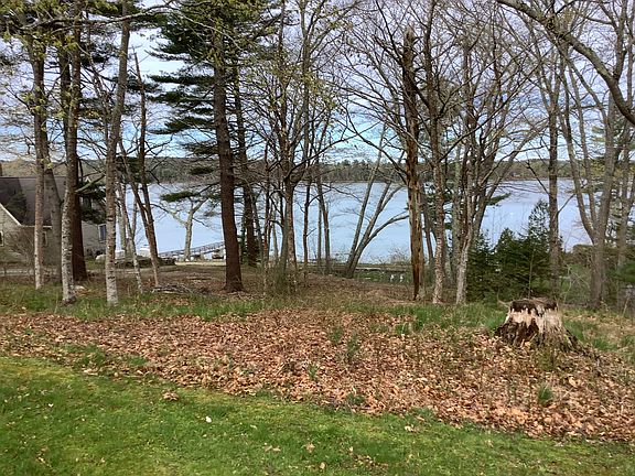 3rd image of 769 Fosters Point Rd #1