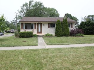 29716 Joy Rd, Livonia, MI 48150