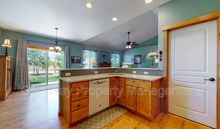 2393 W 46th St — Photo 14