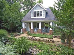 76 Coleman Pl, Nellysford, VA 22958