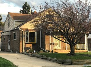 2276 Ottawa River Rd, Toledo, OH 43611