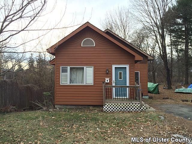 1st image of 216 Lucas Ave